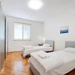 2 Bedroom In * プーラ