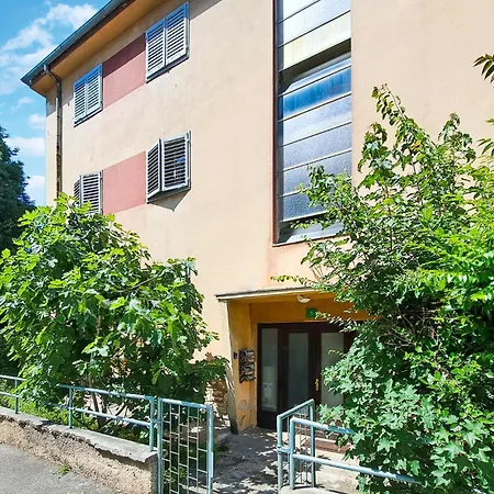 Apartamento Cozy In With Wifi Pula